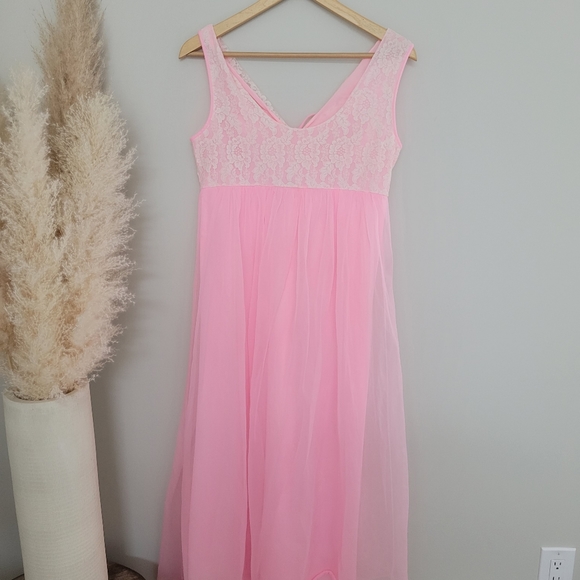 Vintage lace barbiecore ruffle baby doll nightgown lingerie - Picture 7 of 7